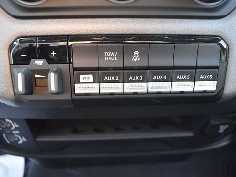 New 2024 RAM 2500 Tradesman w/ Chrome Appearance Group image 35