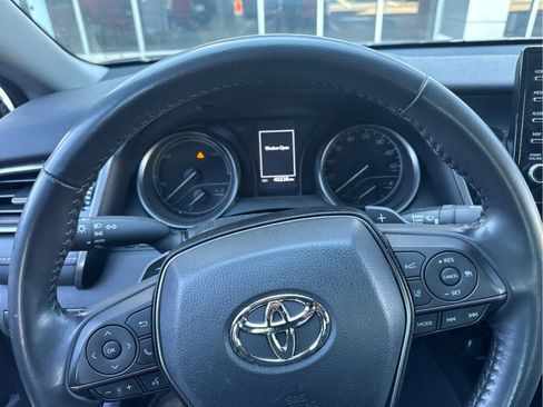 Used 2023 Toyota Camry SE w/ Audio Upgrade Package FWD image 8