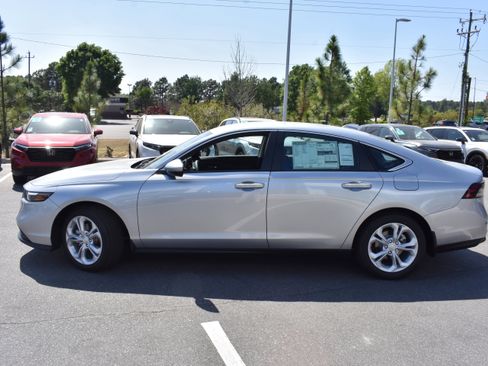 New 2026 Honda Accord LX image 6