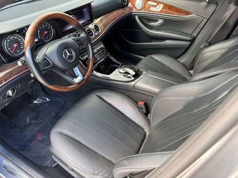 Used 2017 Mercedes-Benz E 300 w/ Premium 1 Package image 22
