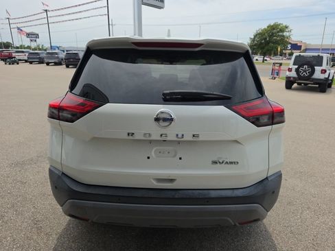 Used 2021 Nissan Rogue SV AWD/4WD image 4