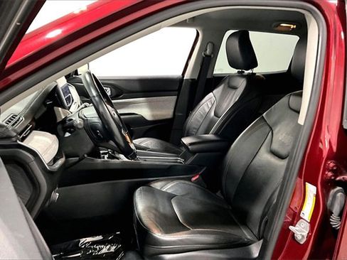 Used 2022 Jeep Compass Latitude image 22