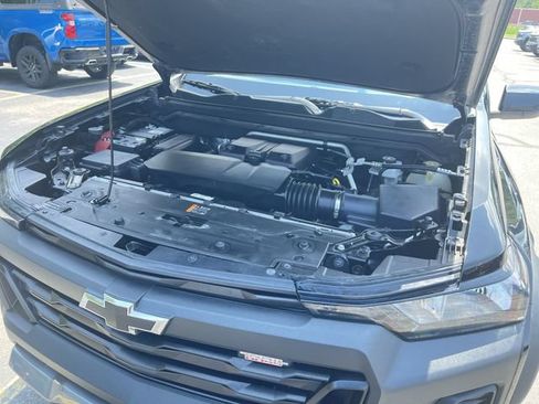 Used 2024 Chevrolet Colorado Trail Boss w/ Safety Package AWD/4WD image 31