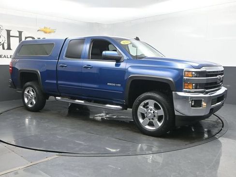 Used 2018 Chevrolet Silverado 2500 LT w/ All Star Edition AWD/4WD image 6