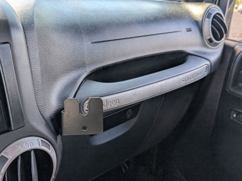 Used 2015 Jeep Wrangler Unlimited Sport w/ Quick Order Package 23S image 22