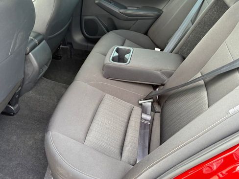 Certified 2024 Nissan Altima 2.5 SV w/ SV Premium Package FWD image 17