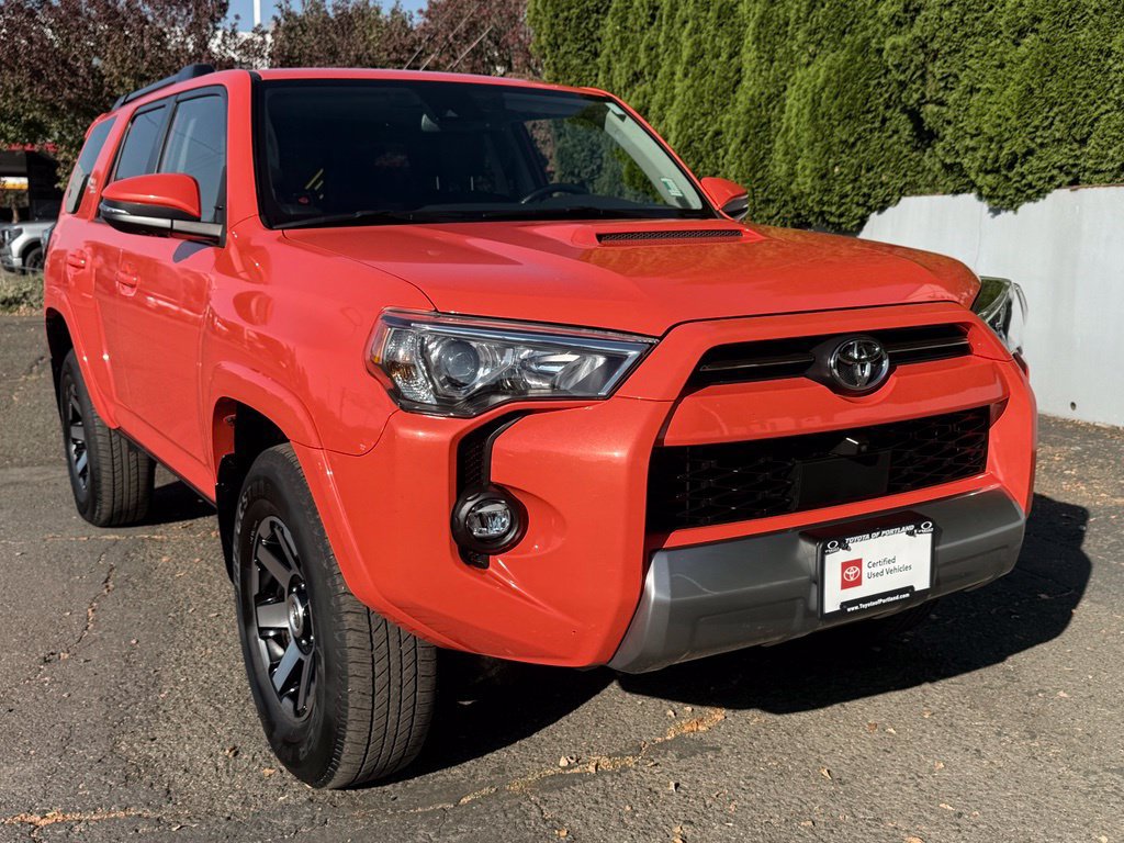 Certified 2024 Toyota 4Runner TRD Off-Road Premium w/ Off Road Premium Plus Package AWD/4WD image 2