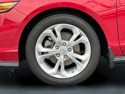 Used 2025 Honda Accord LX image 24