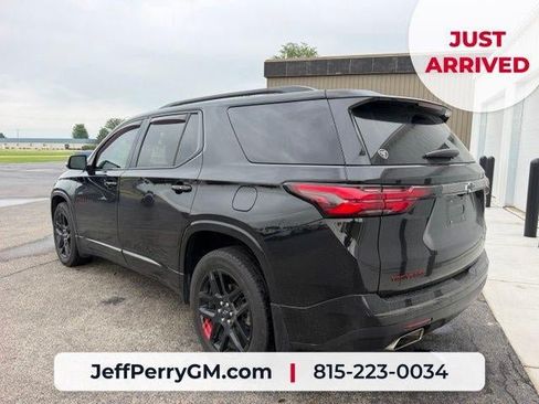 Used 2023 Chevrolet Traverse Premier w/ Redline Edition AWD/4WD image 3