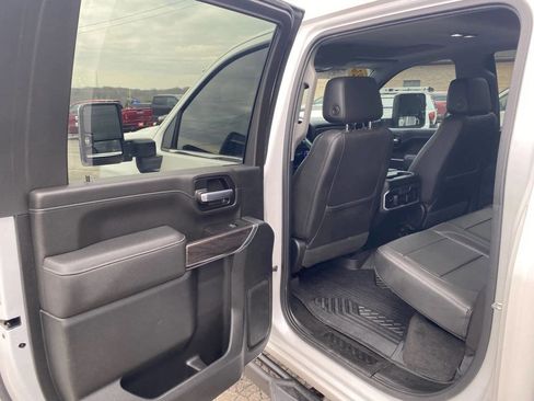 Used 2020 Chevrolet Silverado 2500 LTZ w/ LTZ Premium Package AWD/4WD image 25