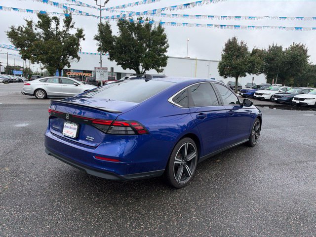 Used 2024 Honda Accord Sport image 5