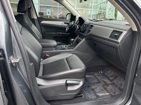 Used 2018 Volkswagen Atlas SE image 18