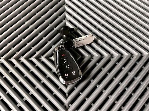 Used 2024 Chevrolet Equinox RS w/ RS Leather Package FWD image 11