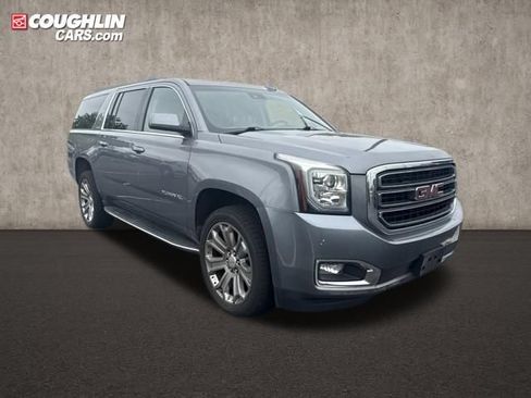 Used 2019 GMC Yukon XL SLT w/ Open Road Package AWD/4WD image 1