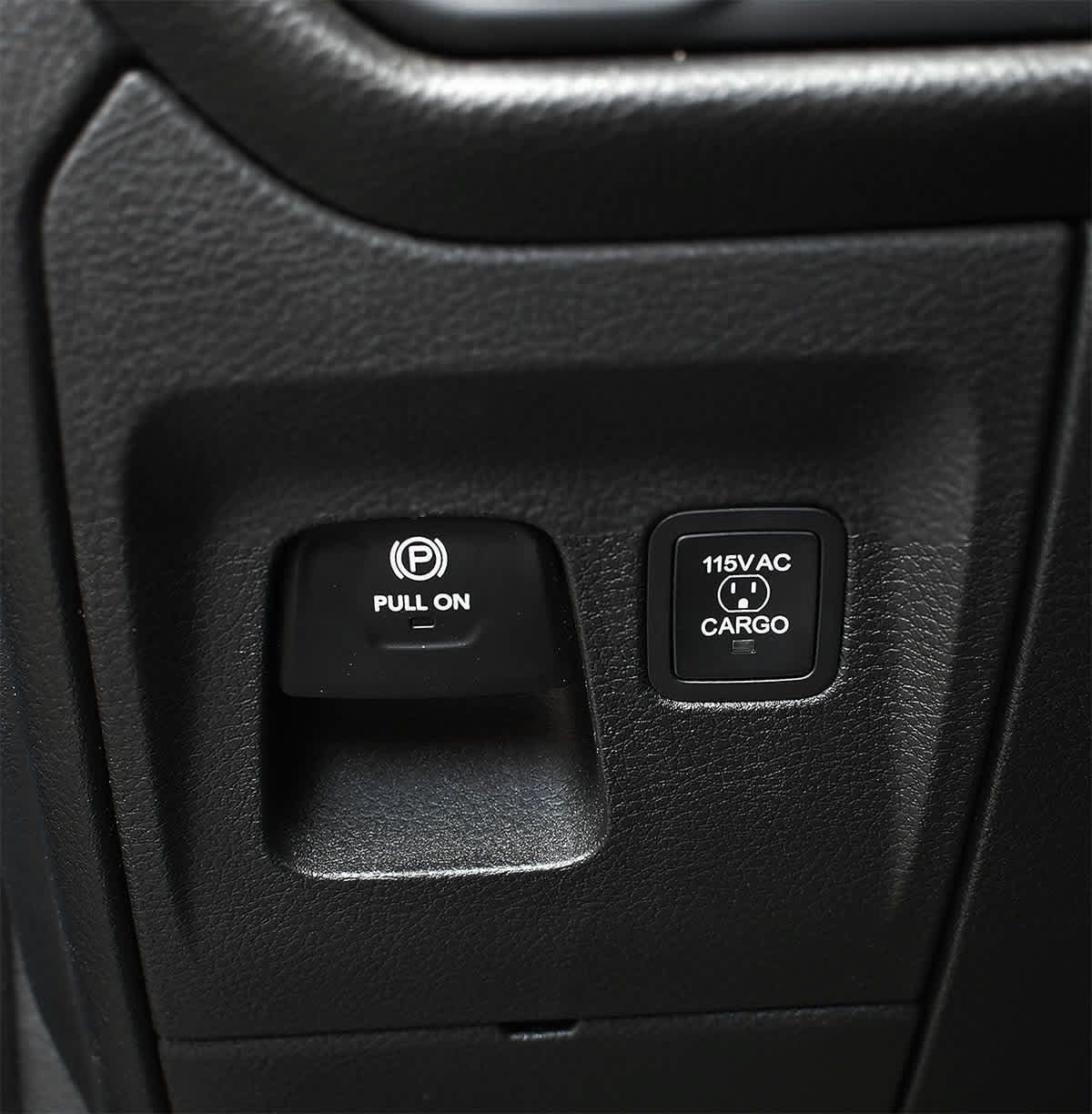 Used 2025 RAM 1500 Warlock AWD/4WD image 26