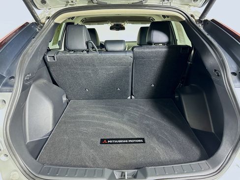 Used 2025 Mitsubishi Eclipse Cross AWD image 27