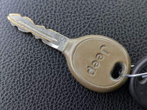 Used 2016 Jeep Wrangler Unlimited Sport image 18