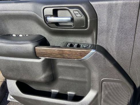 Used 2021 GMC Sierra 1500 Elevation w/ X31 Off-Road Package image 17