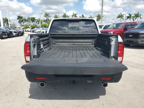 Used 2025 Honda Ridgeline RTL image 11