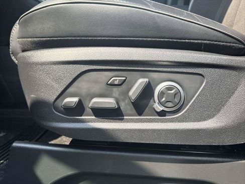 Used 2025 Hyundai Palisade Calligraphy AWD/4WD image 15