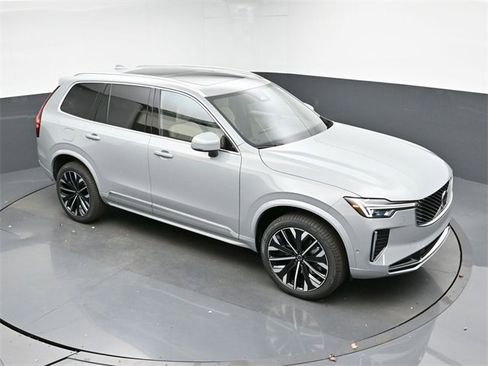 New 2026 Volvo XC90 B6 Plus w/ Protection Package Premier image 46