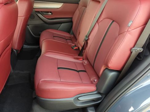 New 2025 MAZDA CX-70 3.3 Turbo w/ Premium Plus Pkg image 18