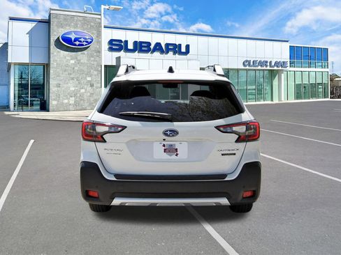 Certified 2025 Subaru Outback Touring image 5