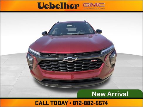 Used 2024 Chevrolet Trax RS w/ Driver Confidence Package FWD image 12