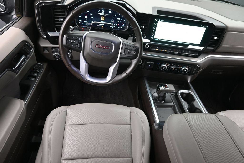 Used 2023 GMC Sierra 1500 SLT w/ SLT Premium Plus Package AWD/4WD image 14
