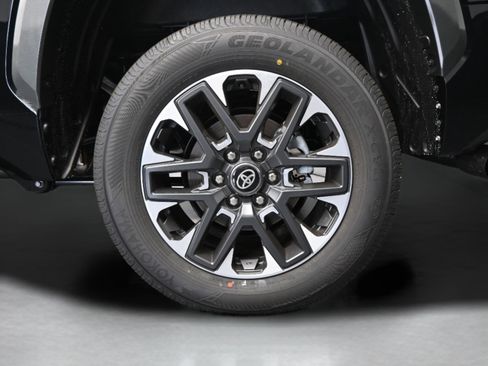 New 2026 Toyota Tundra Limited AWD/4WD image 34