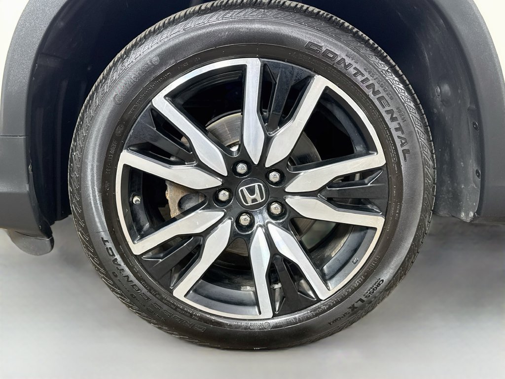 Used 2019 Honda Pilot Touring image 40