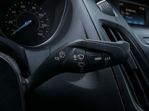 Used 2018 Ford Focus SE image 29