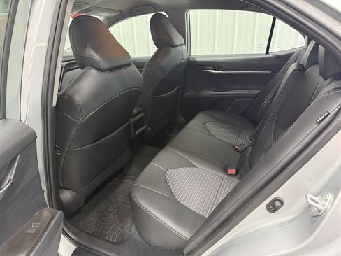 Used 2022 Toyota Camry SE w/ Cold Weather Package AWD/4WD image 14