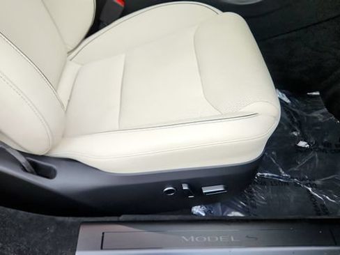 Used 2021 Tesla Model S Plaid AWD/4WD image 37