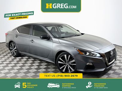 Used 2021 Nissan Altima 2.5 SR w/ SR Premium Package