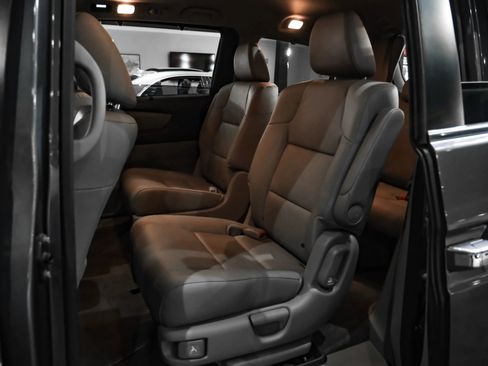 Used 2017 Honda Odyssey EX-L image 36