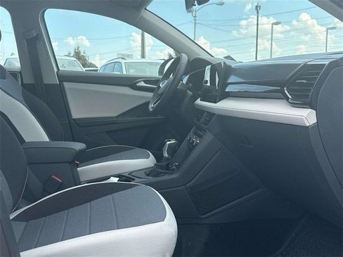 New 2026 Volkswagen Atlas SE FWD image 13