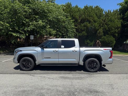 New 2026 Toyota Tundra Limited AWD/4WD image 2