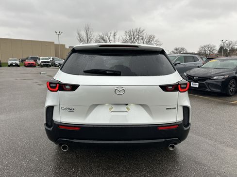 Used 2025 MAZDA CX-50 AWD 2.5 S w/ Premium Package image 9