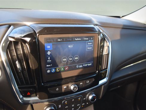 Used 2021 Chevrolet Traverse RS w/ LPO, Floor Liner Package image 15