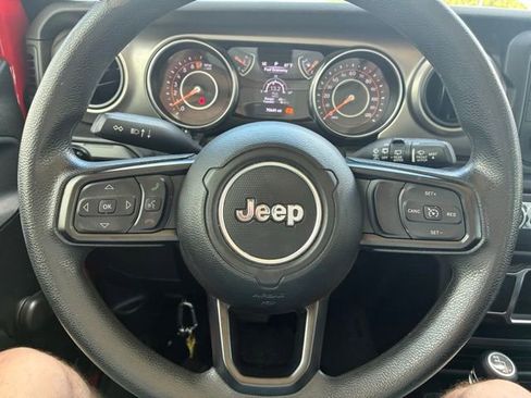 Used 2019 Jeep Wrangler Unlimited Sport AWD/4WD image 11