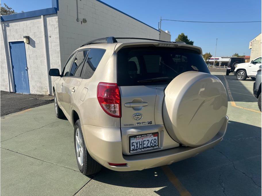 Used 2007 Toyota RAV4 Limited FWD image 10