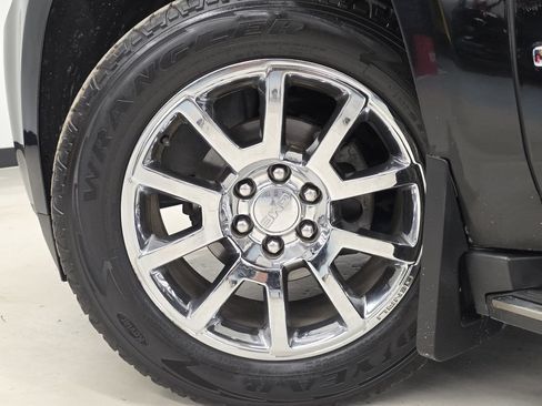 Used 2016 GMC Yukon XL Denali w/ Open Road Package AWD/4WD image 51