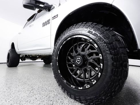 Used 2018 RAM 1500 Sport w/ Quick Order Package 26Q Night AWD/4WD image 13