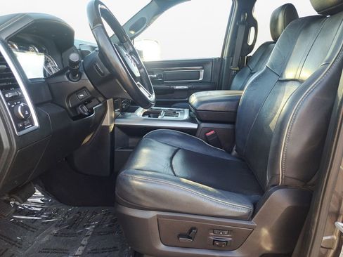 Used 2016 RAM 2500 Limited image 19