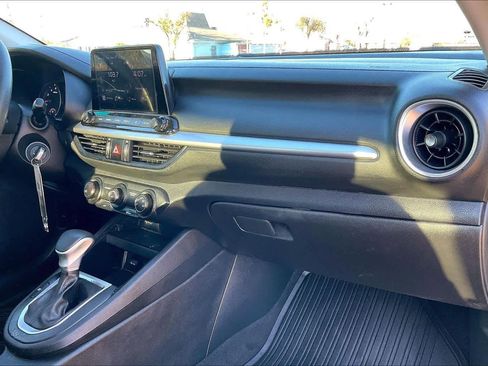 Certified 2023 Kia Forte LXS image 22