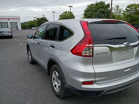 Used 2015 Honda CR-V LX image 5