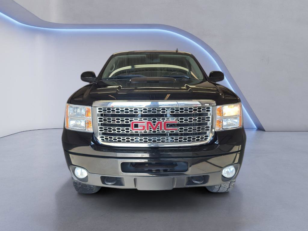 Used 2012 GMC Sierra 2500 Denali w/ Snow Plow Prep Package AWD/4WD image 2