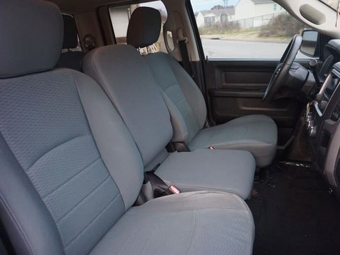 Used 2014 RAM 1500 Express image 18
