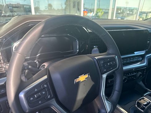 Used 2025 Chevrolet Silverado 1500 LTZ w/ LTZ Premium Texas Edition AWD/4WD image 20